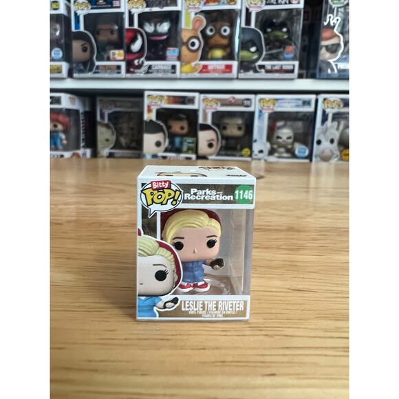 BITTY Leslie Knope the Riveter Parks & Recreation Funko Pop #1146 Rec TV Show - Picture 1 of 6